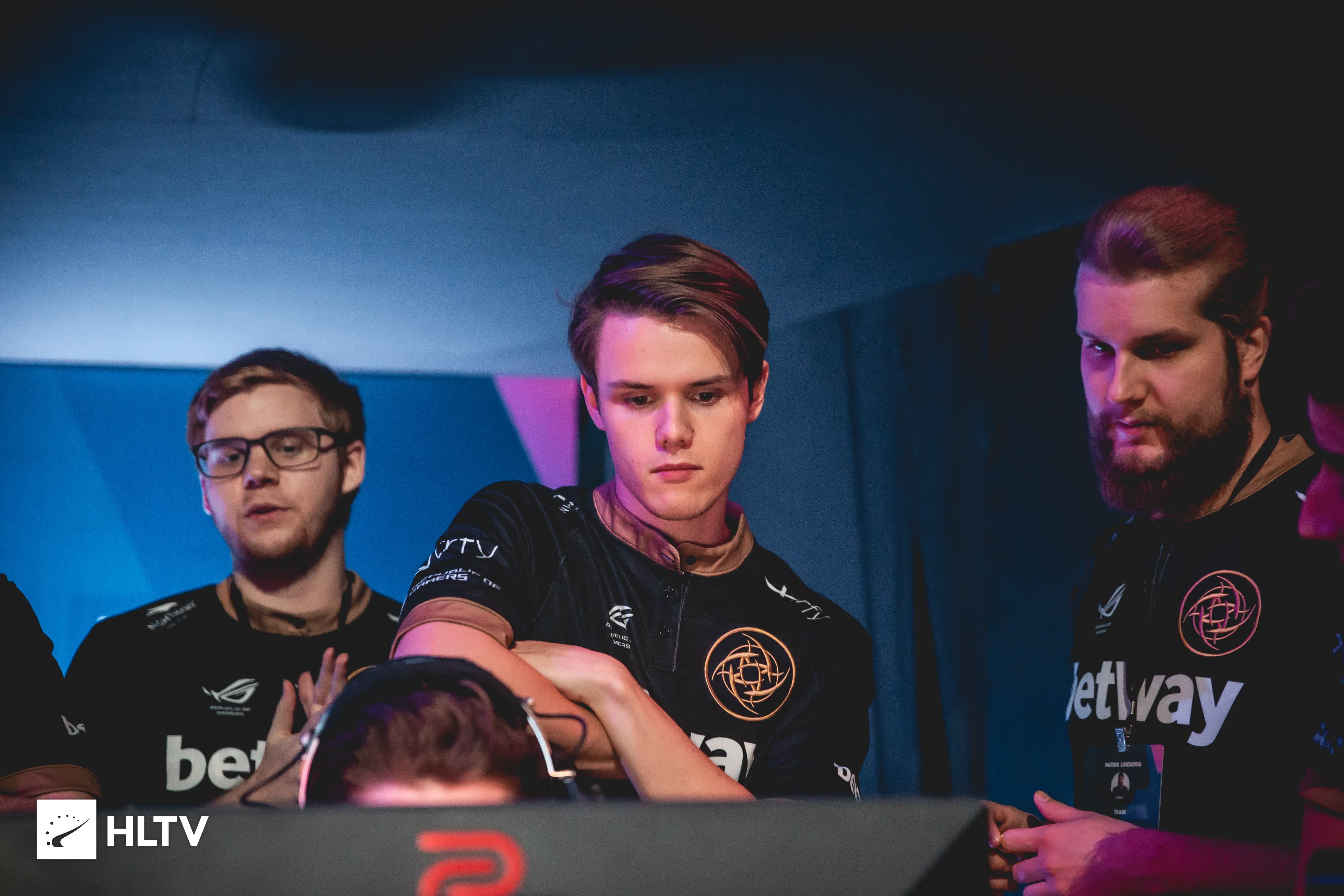 为大家不再 为大家不再