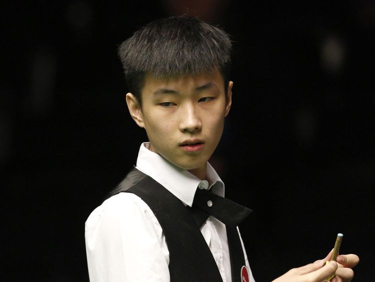 科莫引援动 科莫引援动