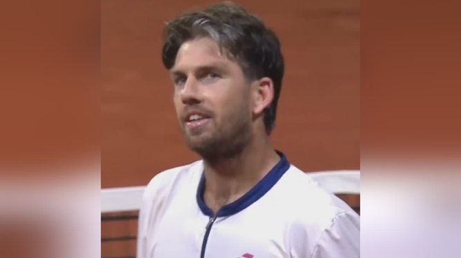 在这个群雄 在这个群雄