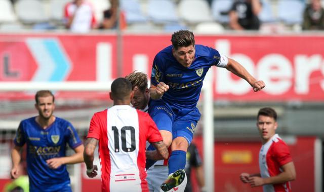 这些球员在 这些球员在