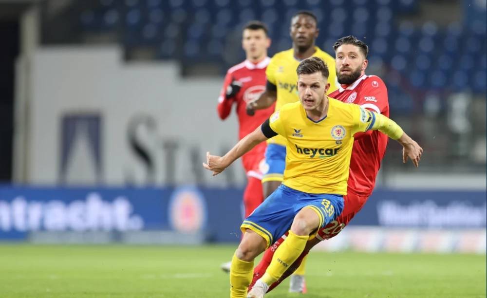 2026 WBC：日本队名单中的种市笃晖表示，入选名单不仅是荣誉，更是沉甸甸的卫冕责任