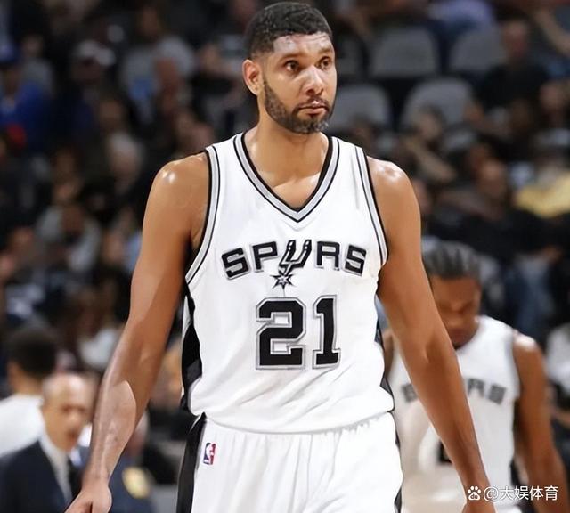 [图]世预赛-B费戴帽 葡萄牙9-1亚美尼亚