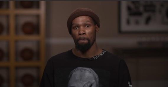 丢人！拿600万，却全场0分，还遭教练弃用，球迷：不上他山东必赢