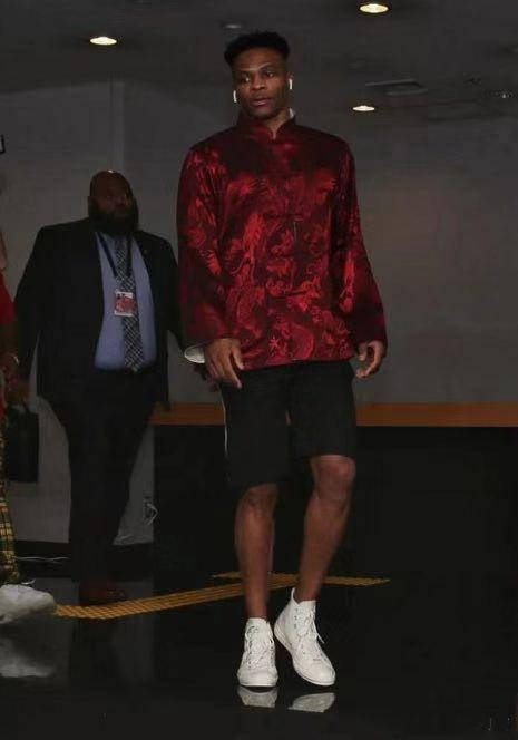 英媒：阿森纳若今夏无法签下伊萨克，球队或6000